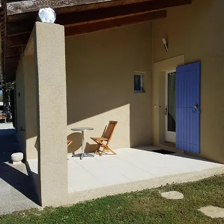 Mas Clement - Et Table D'hotes Bed & Breakfast *