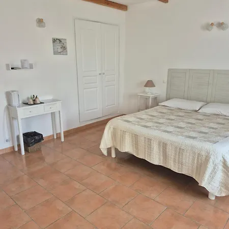 Bed & Breakfast Mas Clement - Et Table D'hotes *
